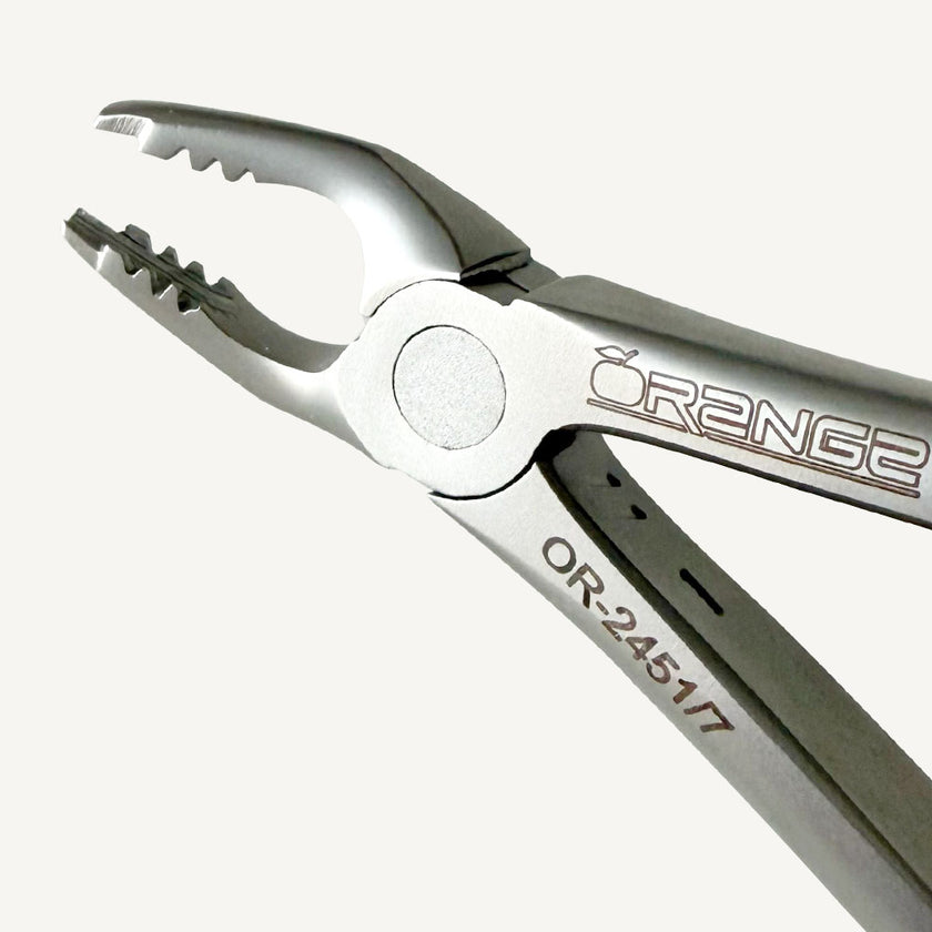 Atraumatic Extraction Forceps Set (Serrated)