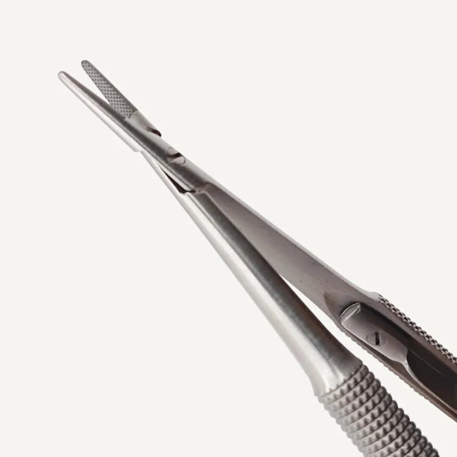 Castroviejo Needle Holder STR 14cm TC