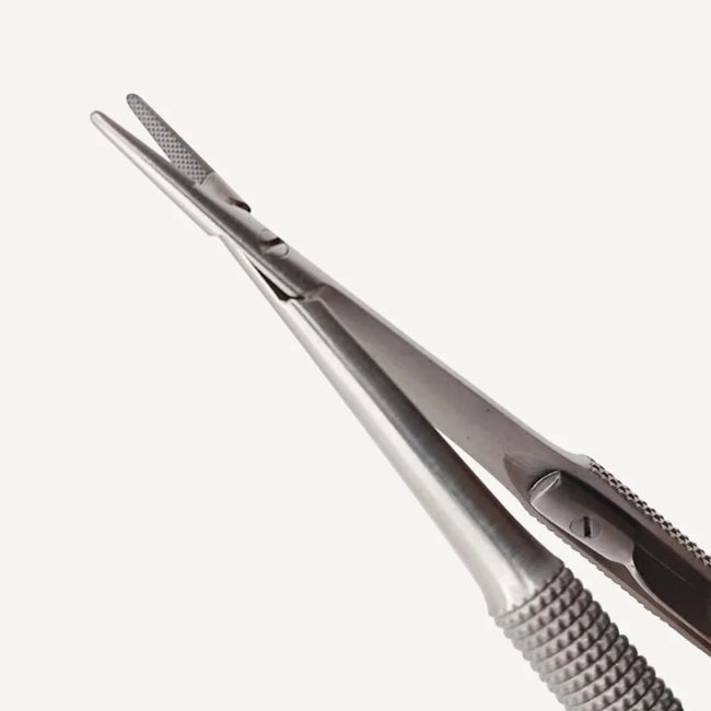 Castroviejo Needle Holder STR 14cm TC